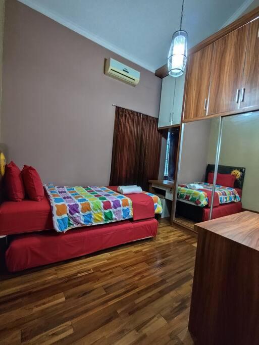 Niki Mawon Homestay Kejayan Εξωτερικό φωτογραφία